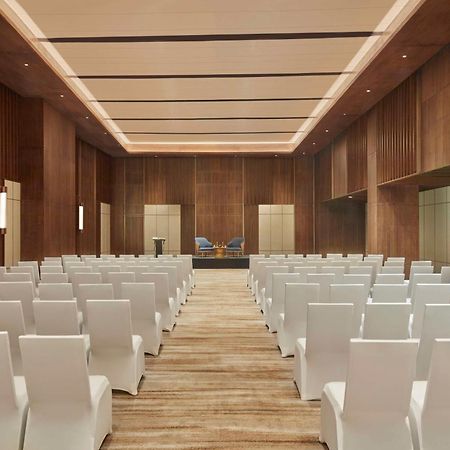 Hilton Gurugram Baani City Centre Gurgaon Buitenkant foto