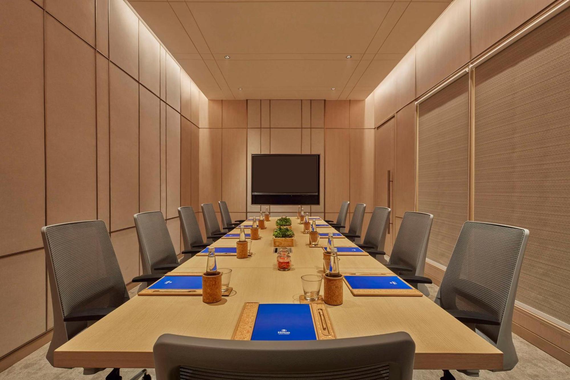 Hilton Gurugram Baani City Centre Gurgaon Buitenkant foto