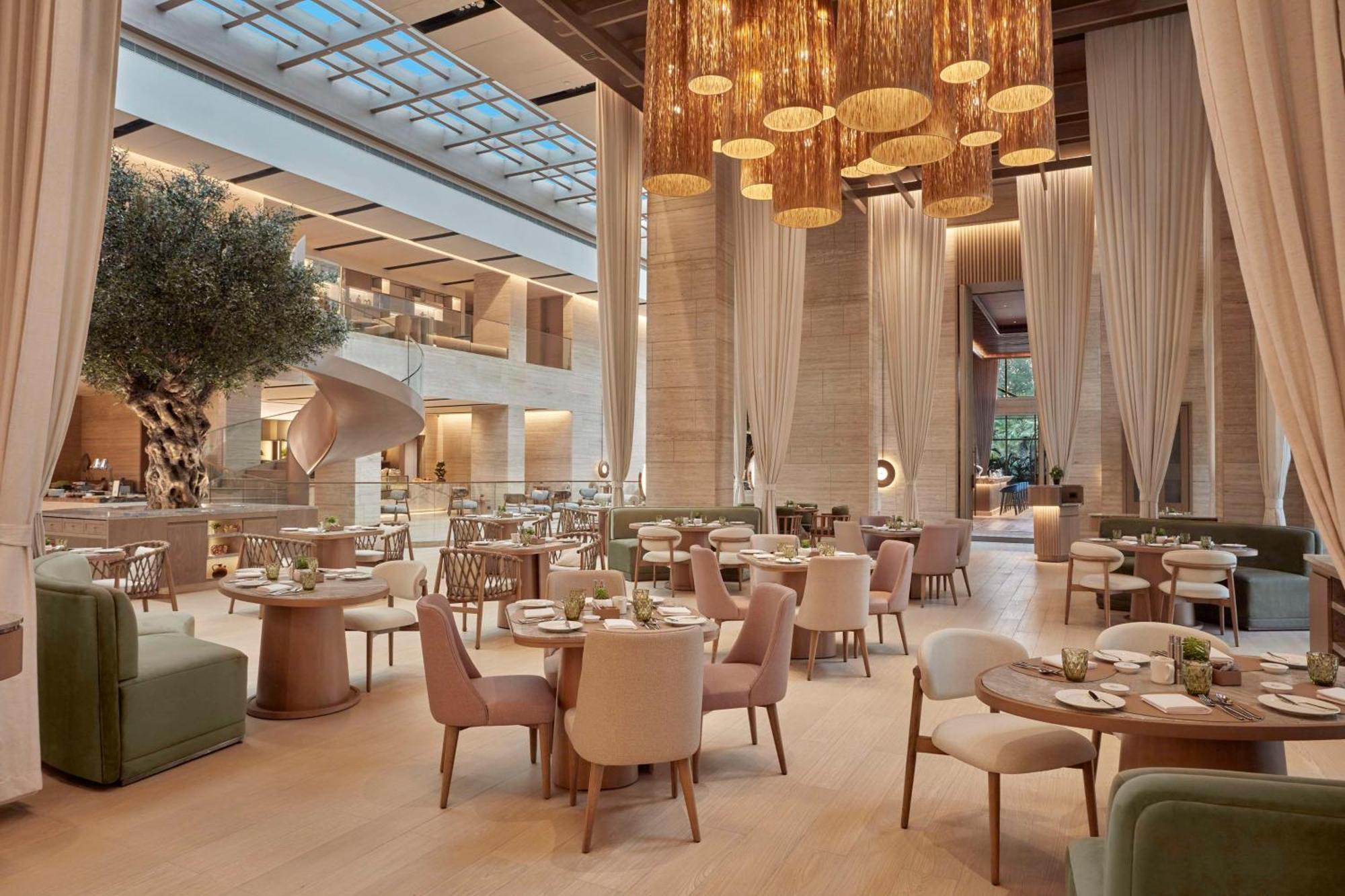 Hilton Gurugram Baani City Centre Gurgaon Buitenkant foto
