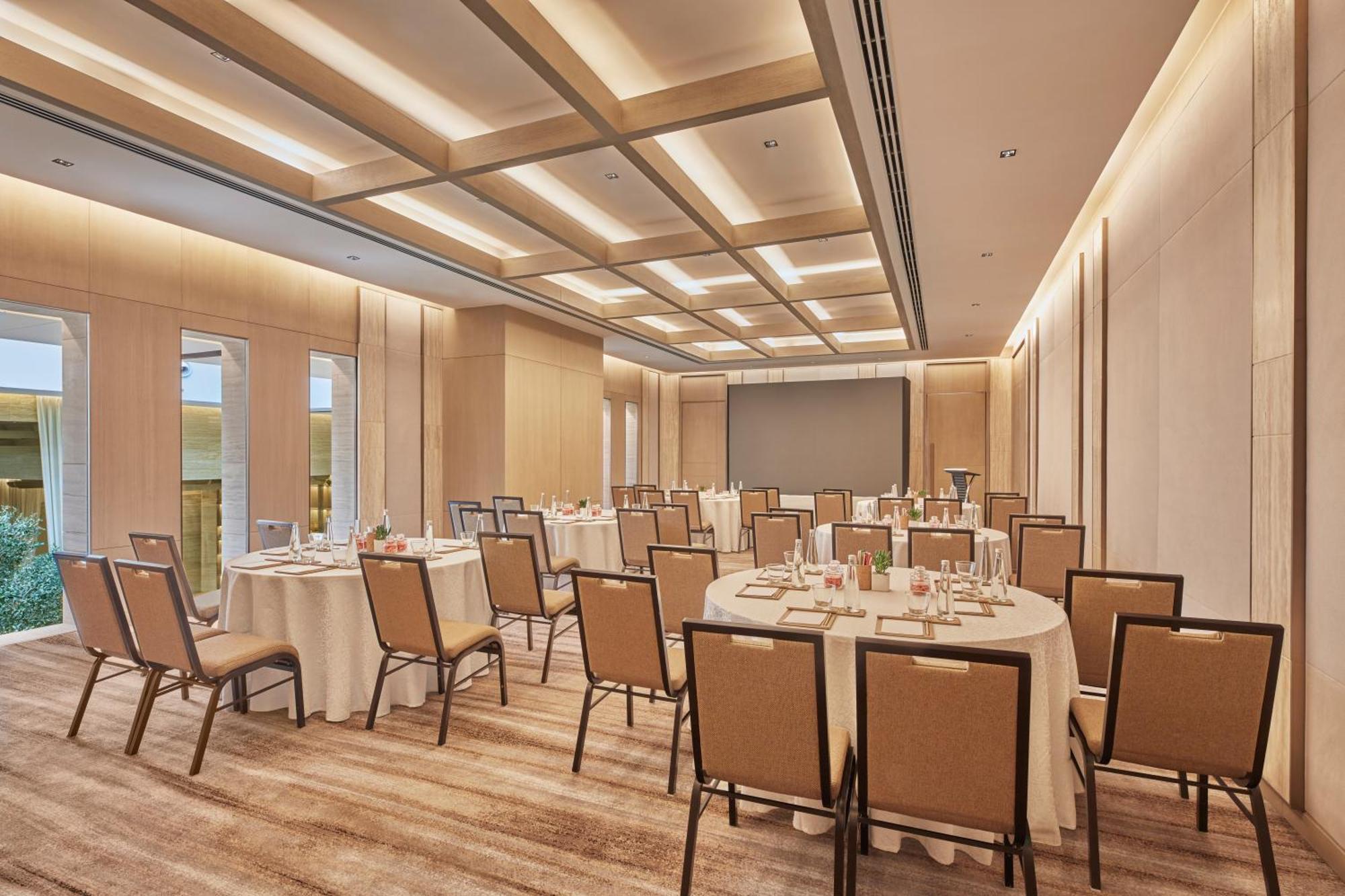 Hilton Gurugram Baani City Centre Gurgaon Buitenkant foto