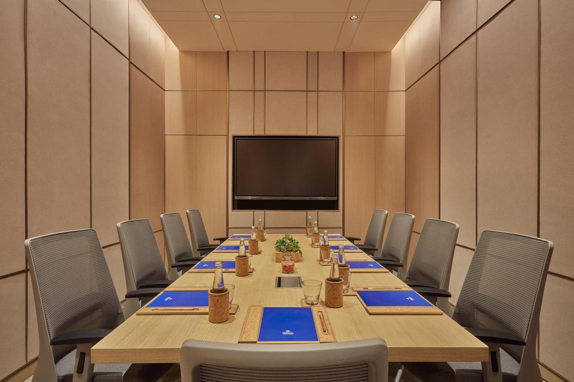 Hilton Gurugram Baani City Centre Gurgaon Buitenkant foto