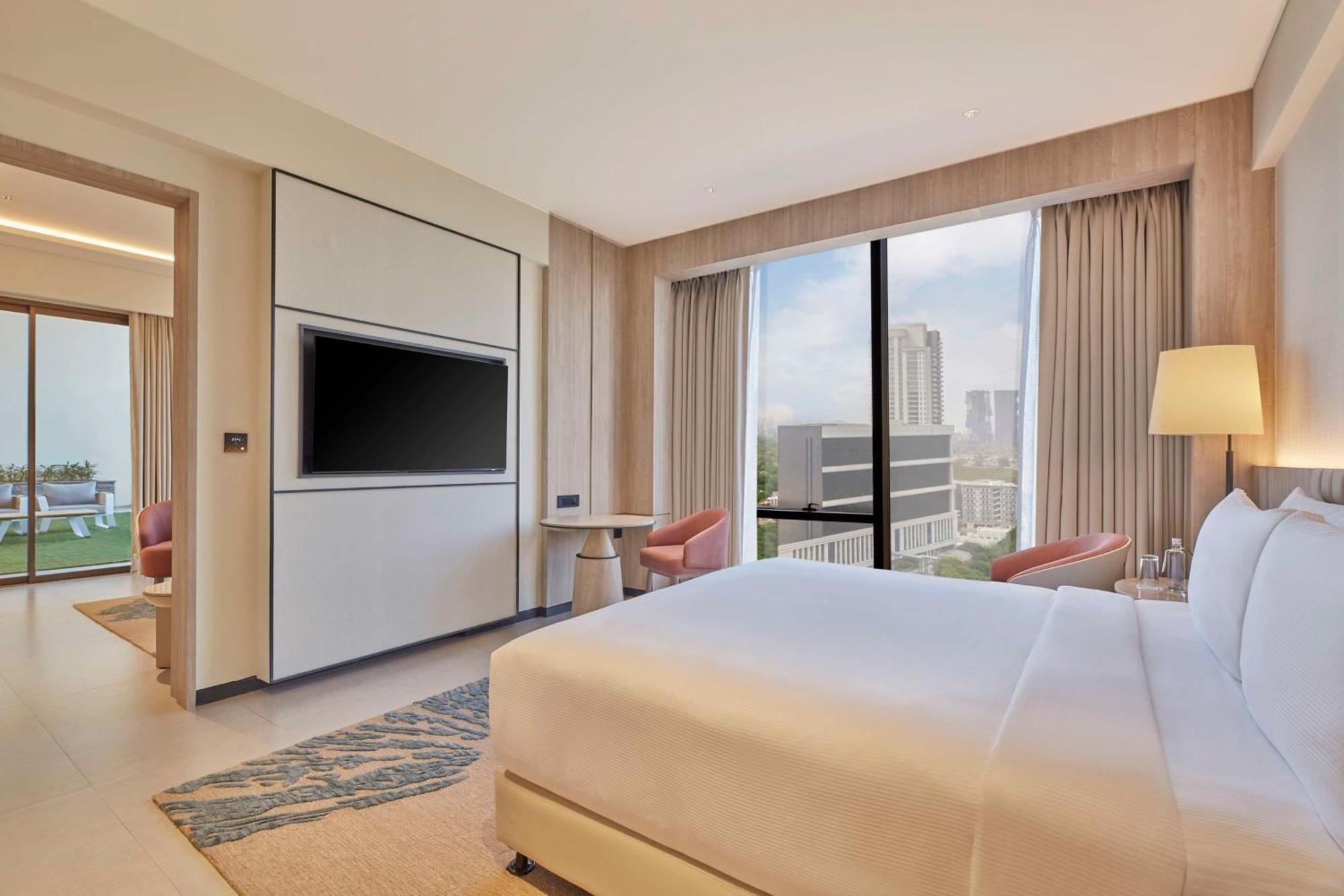 Hilton Gurugram Baani City Centre Gurgaon Buitenkant foto