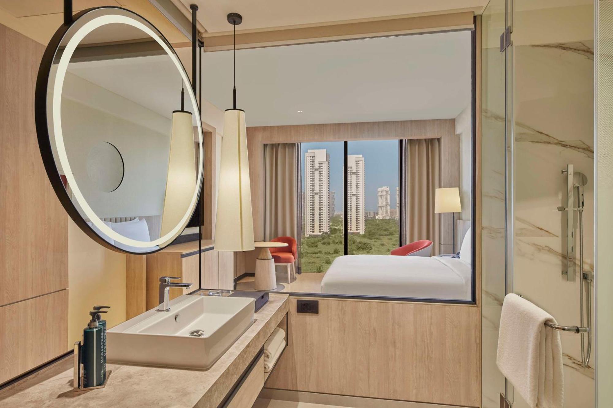 Hilton Gurugram Baani City Centre Gurgaon Buitenkant foto
